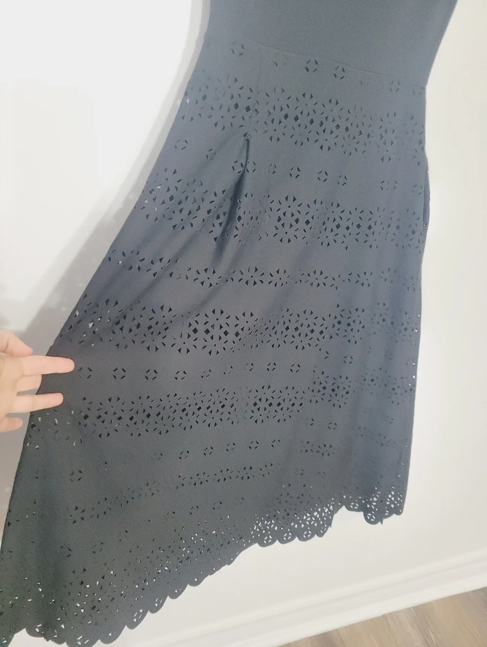 Banana Republic Petite NEW Black Off the Shoudlers Geometric Cut Out Pattern 2P - Picture 10 of 16